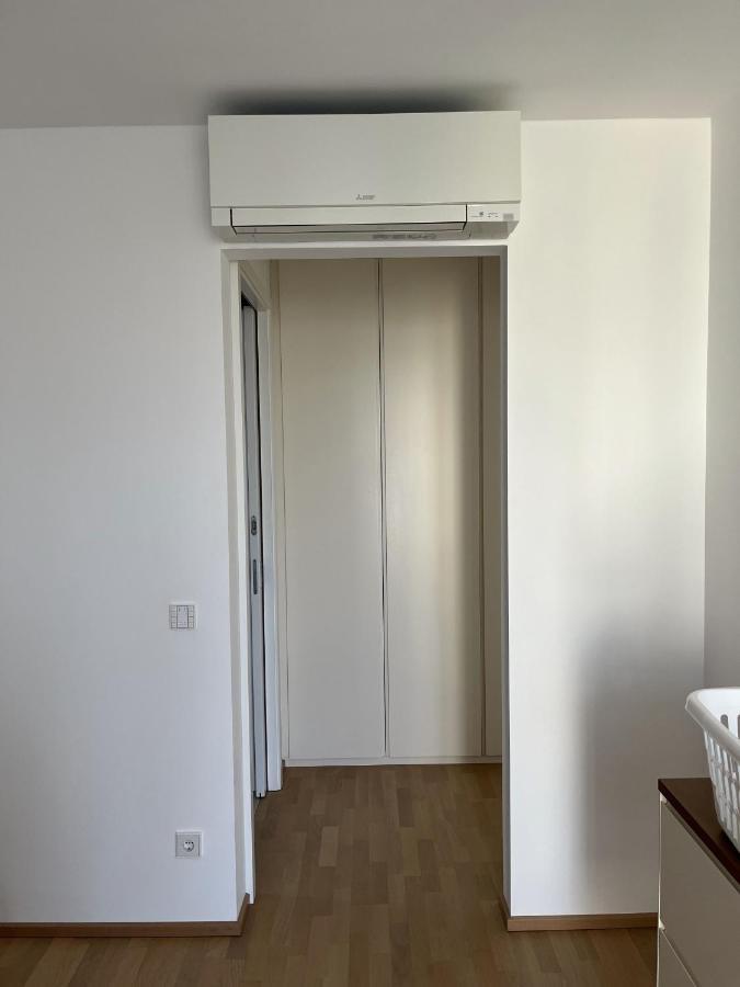 Luxusappartement Mit Garage Im Zentrum Винер Нойщат Екстериор снимка